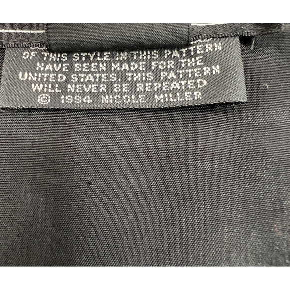 Nicole Miller Holiday Vest Womens L Silk Santa Naughty Christmas Limited Edition - Picture 4 of 6